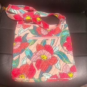 Vera Bradley Floral Purse NWOT